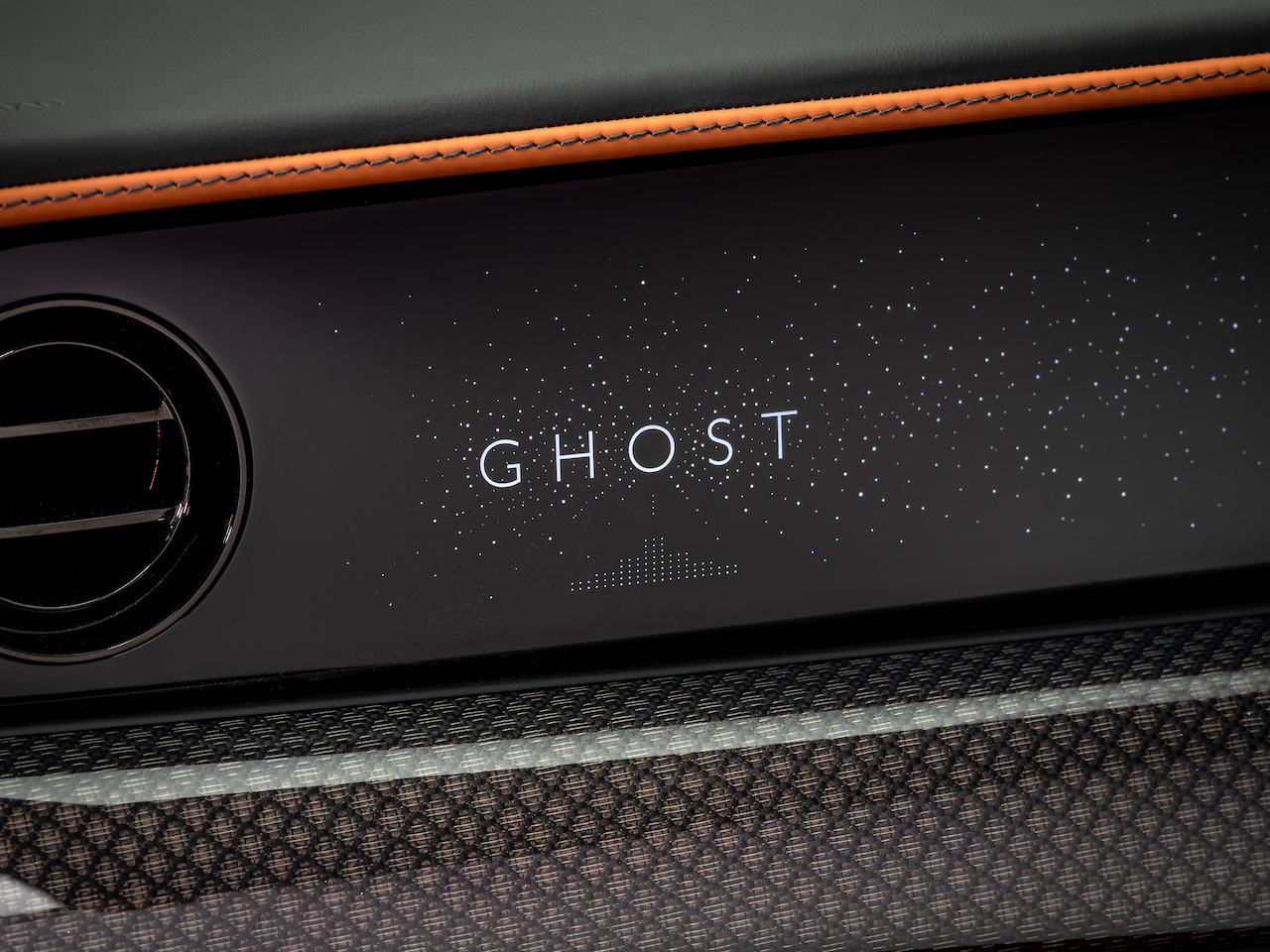 P90625386_highRes_black-badge-ghost-ga